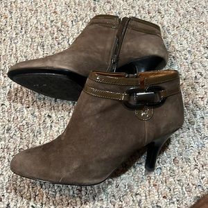 Sofft Suede Heeled Boots Size 8